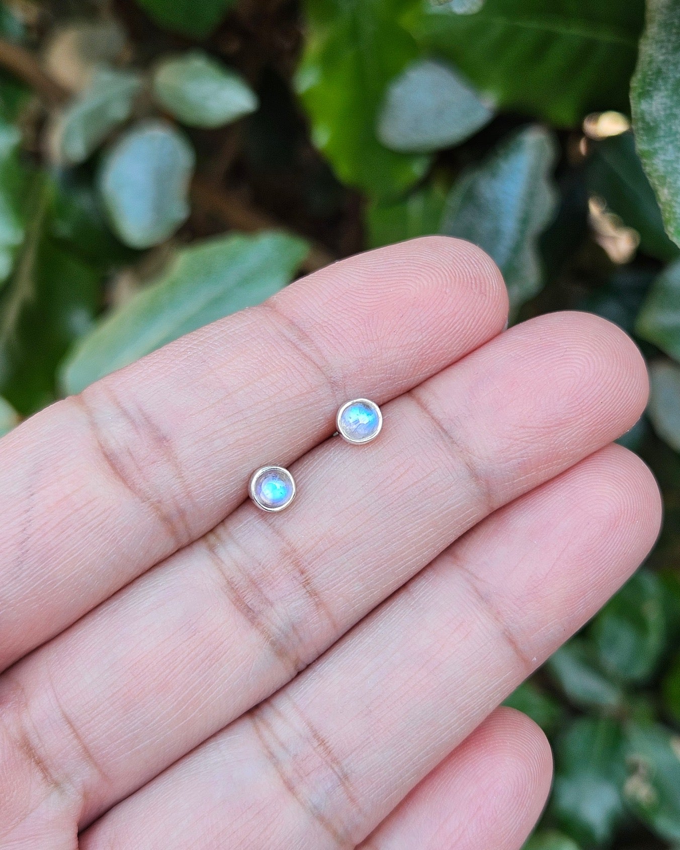 Maansteen Oorknoppen Dera