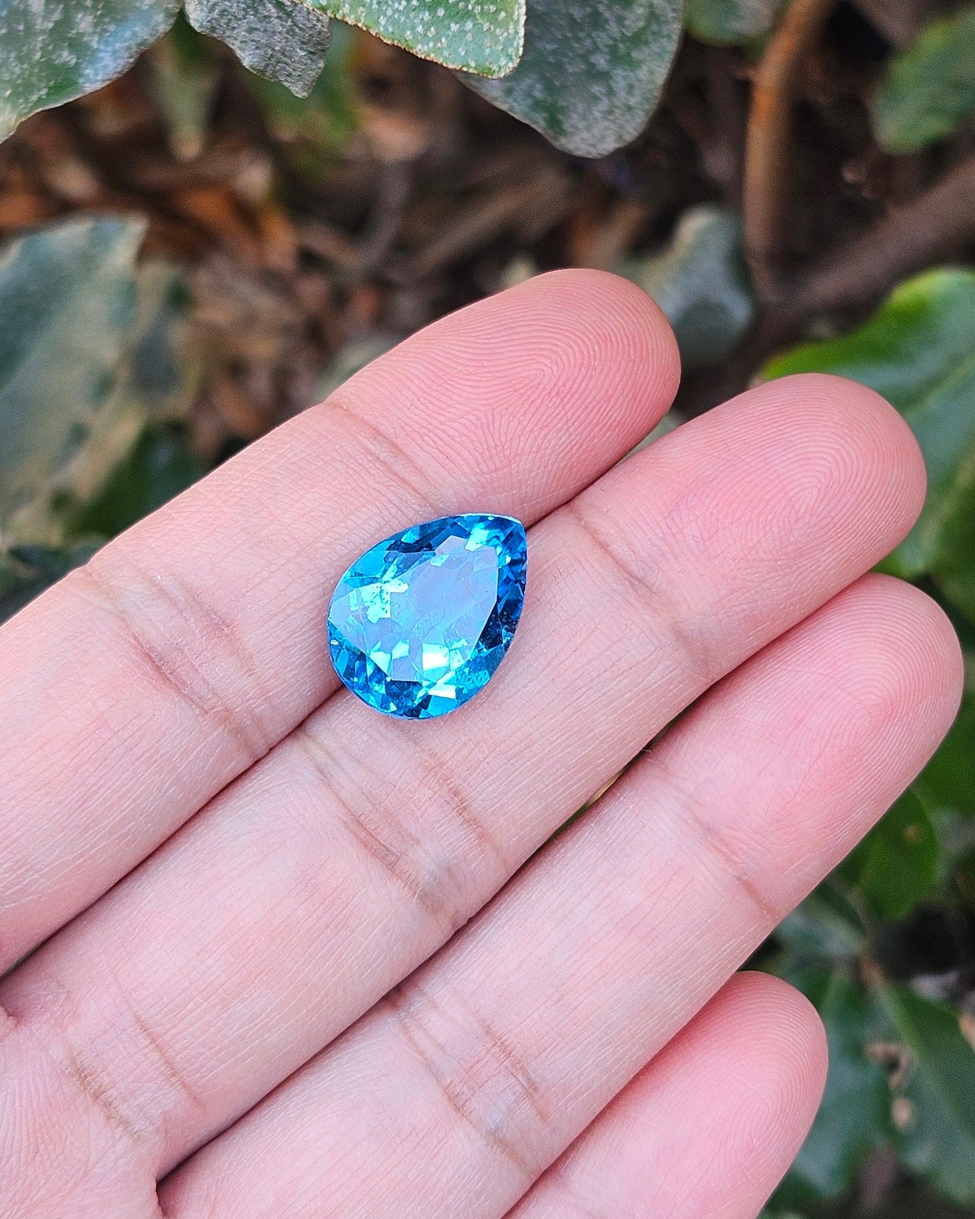 Semi-precious stone Blue Topaz Dityaa