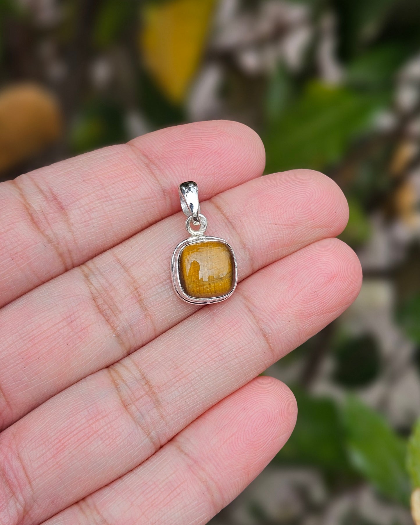 Tiger Eye Pendant Cedar