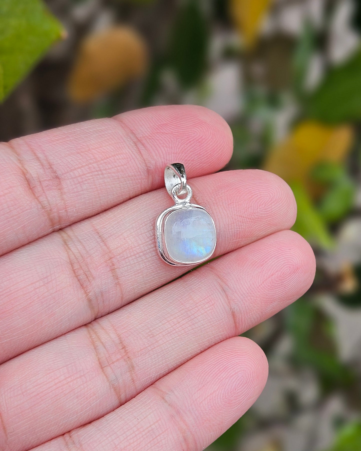 Moonstone Pendant Adna