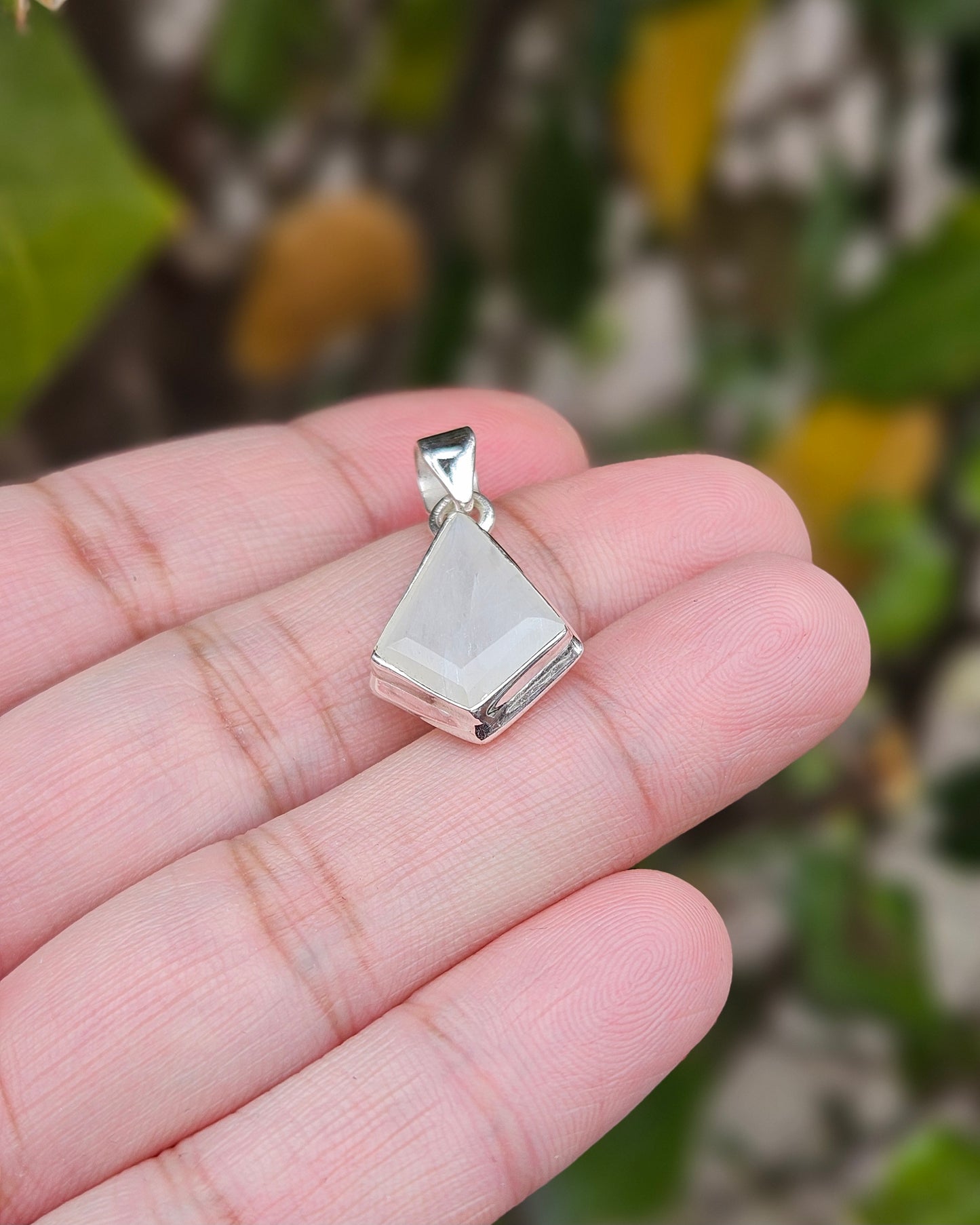 Moonstone Pendant Dhruv