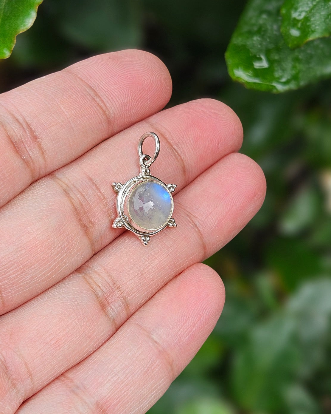 Moonstone Pendant Abir