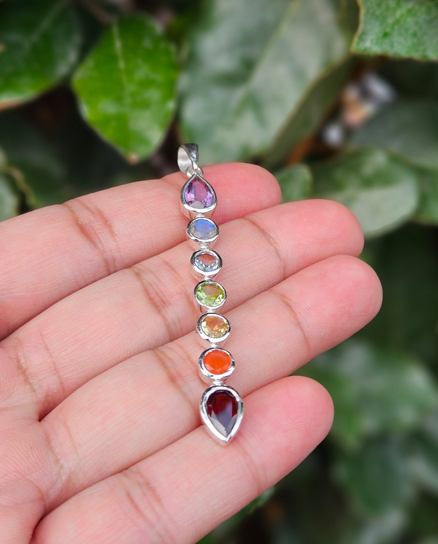Chakra Hanger Zeven