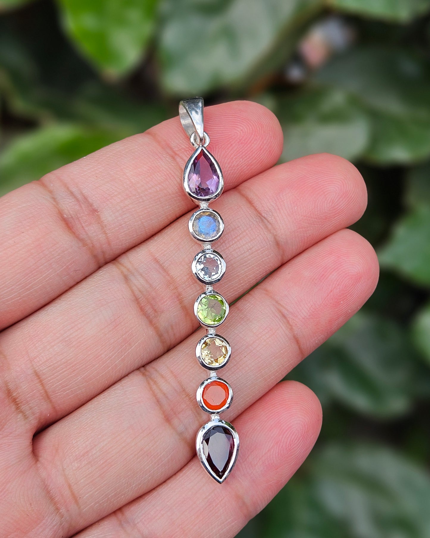 Chakra Hanger Zeven