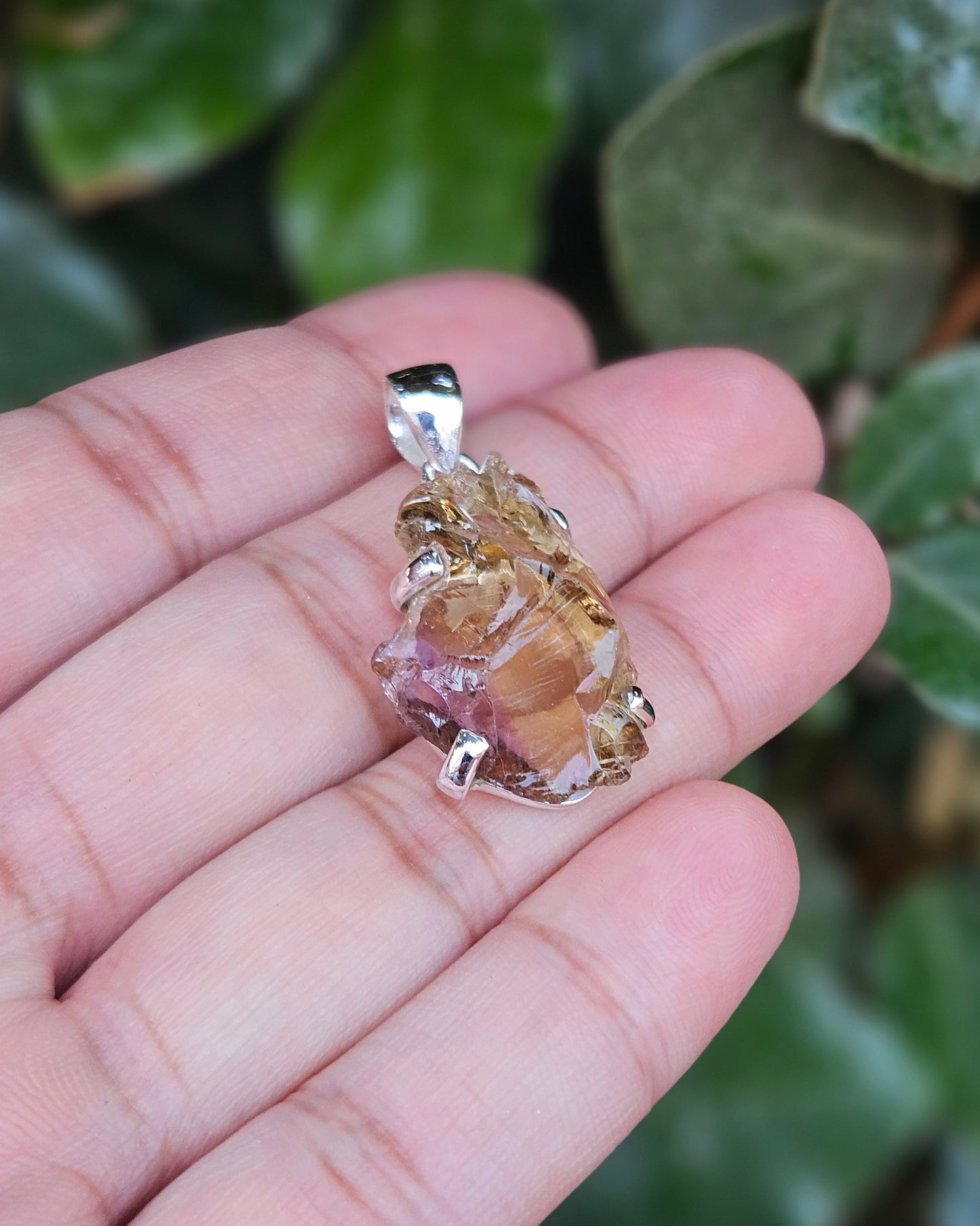 Ruwe Ametrine Hanger Amévia