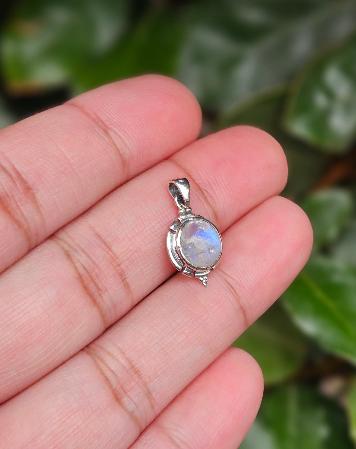 Moonstone Pendant Fiene