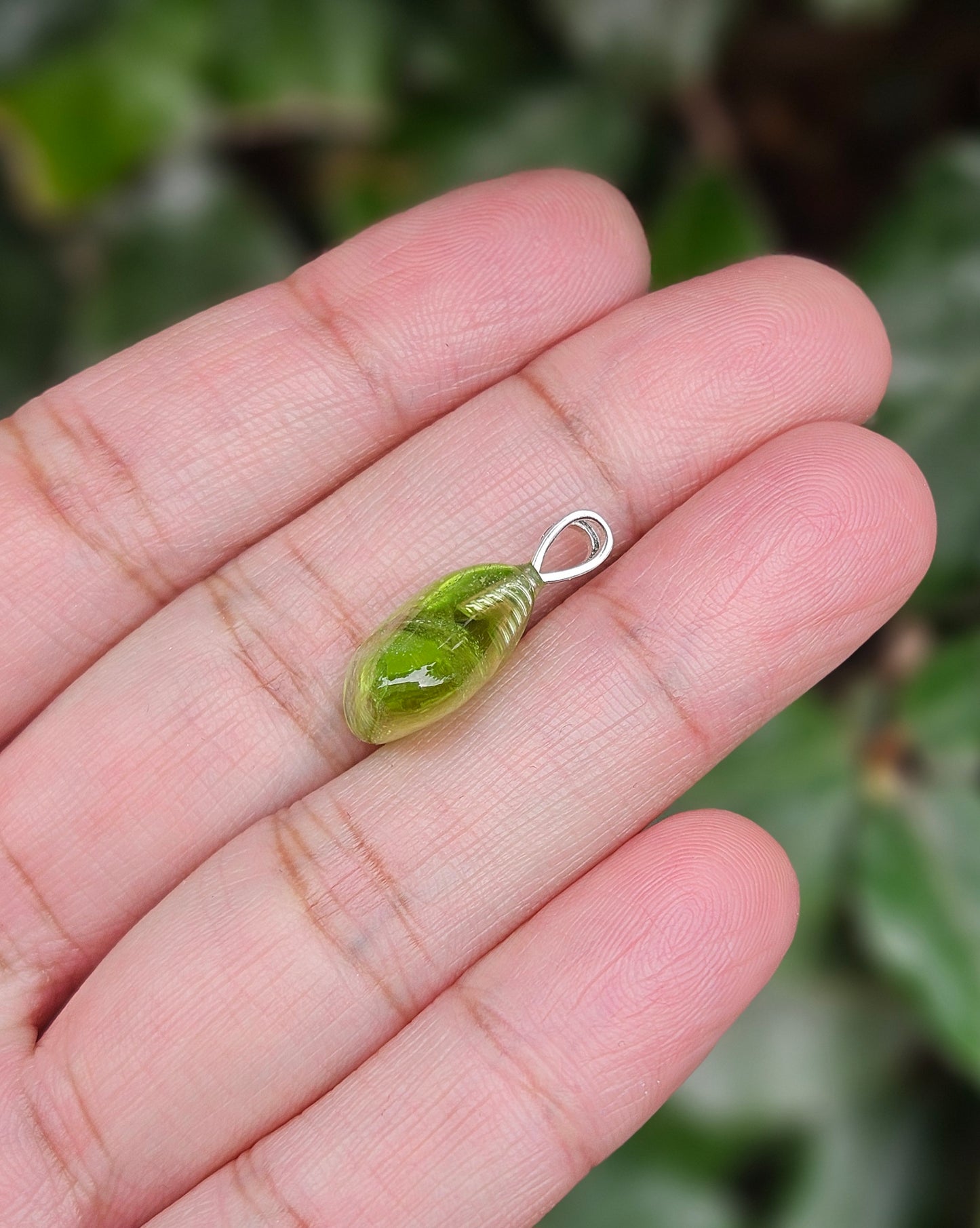 Freeform Peridot Pendant Manu