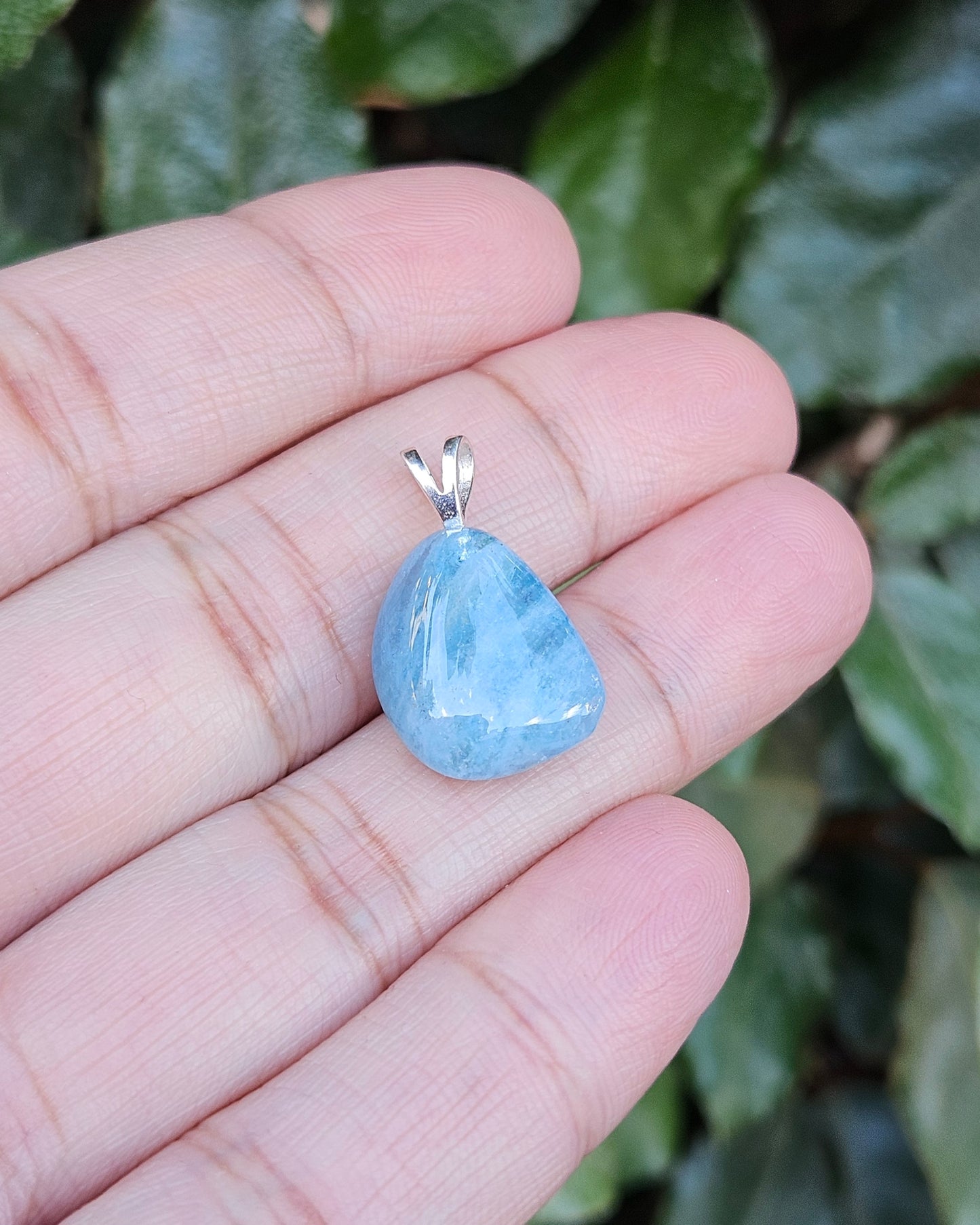 Freeform Aquamarine Pendant Noe