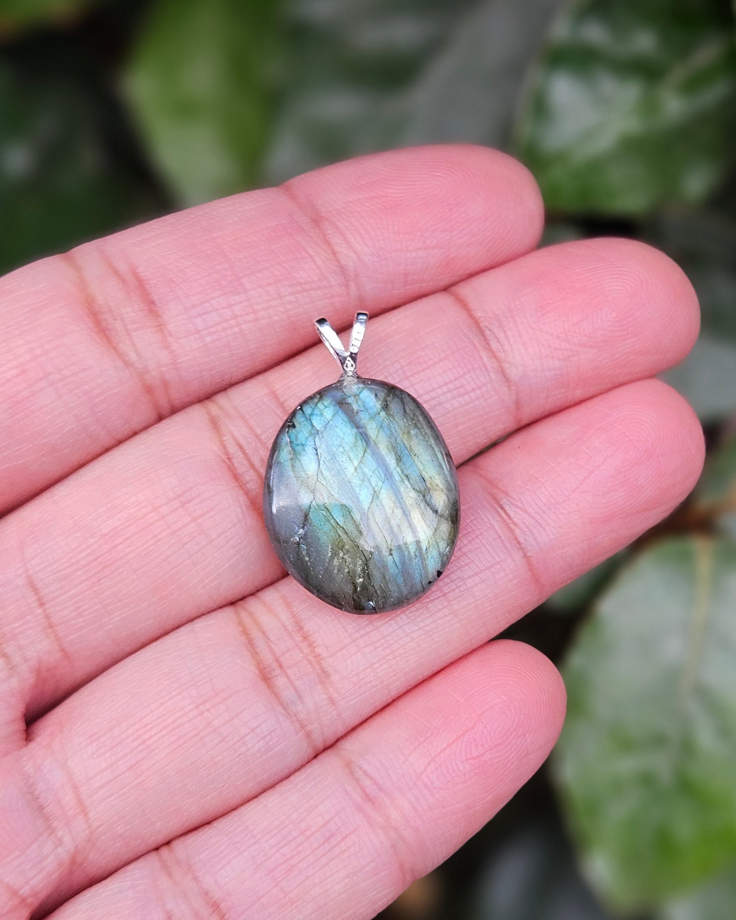Labradorite Pendant Dieke
