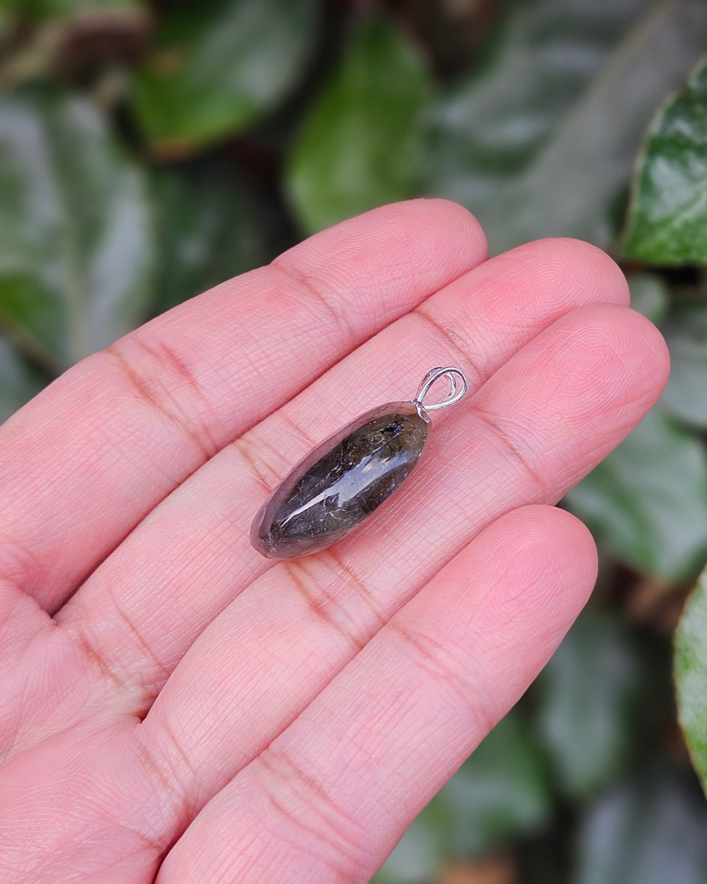 Polished Labradorite Pendant Neda