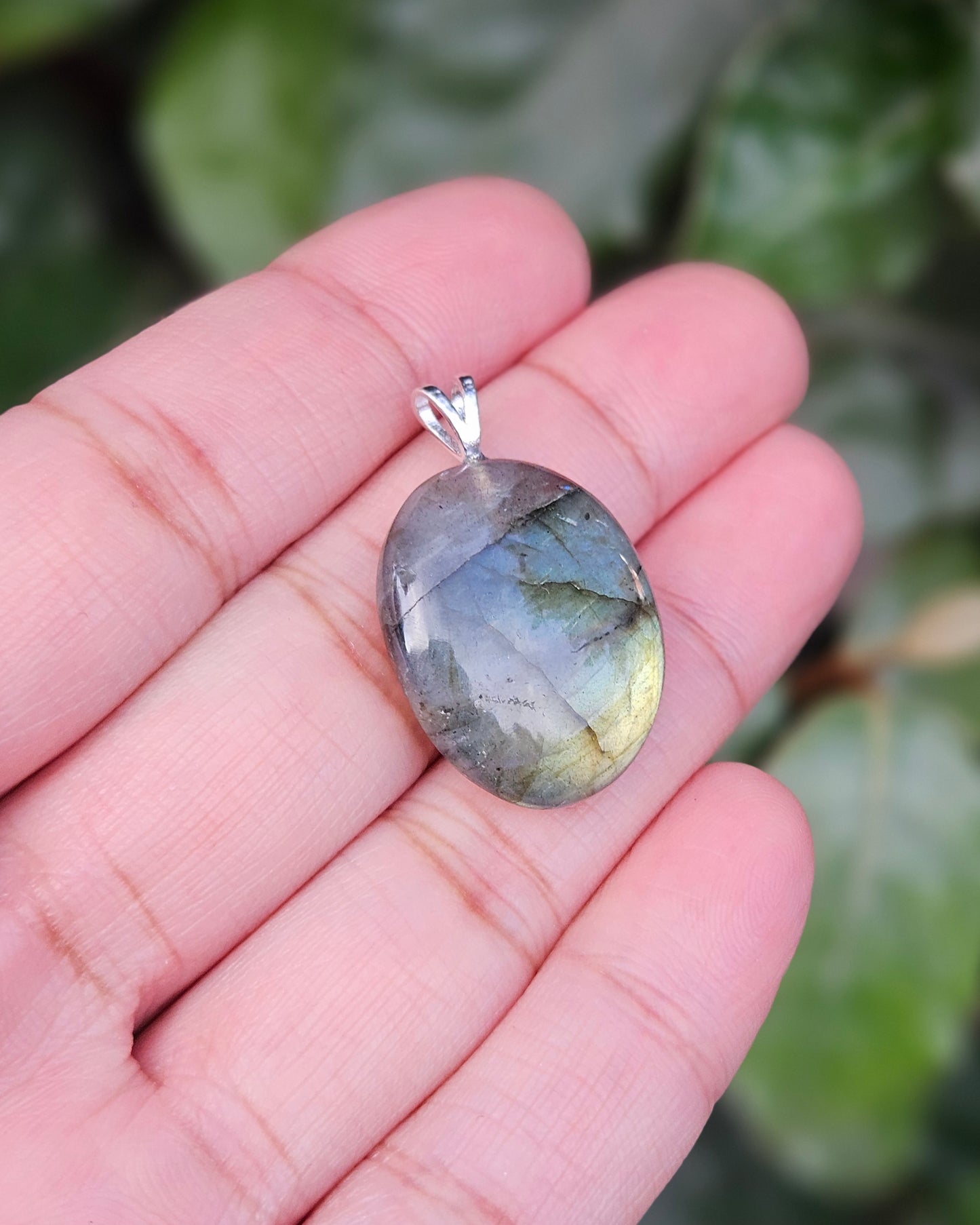 Labradorite Pendant Aminata