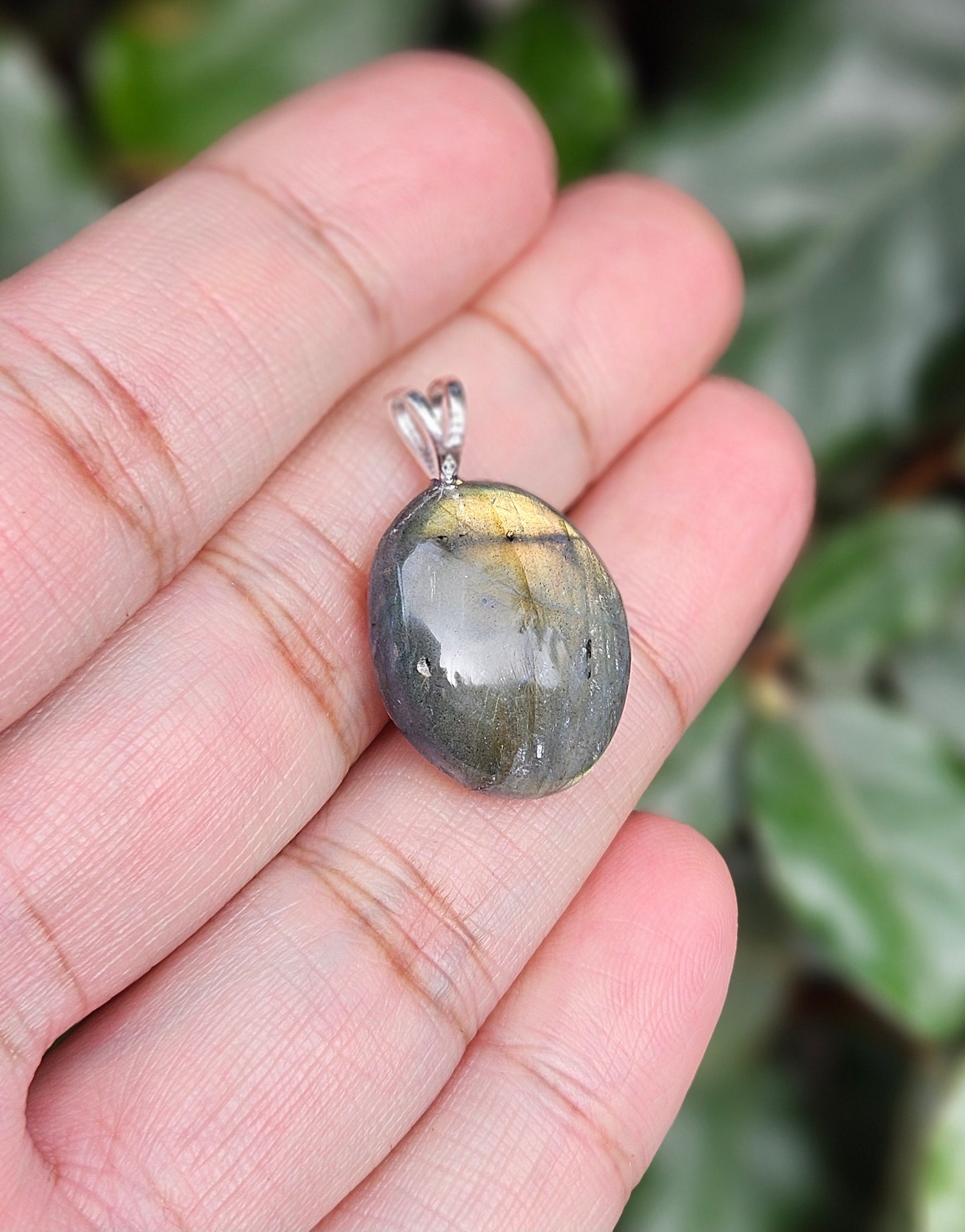 Labradorite Pendant Minna