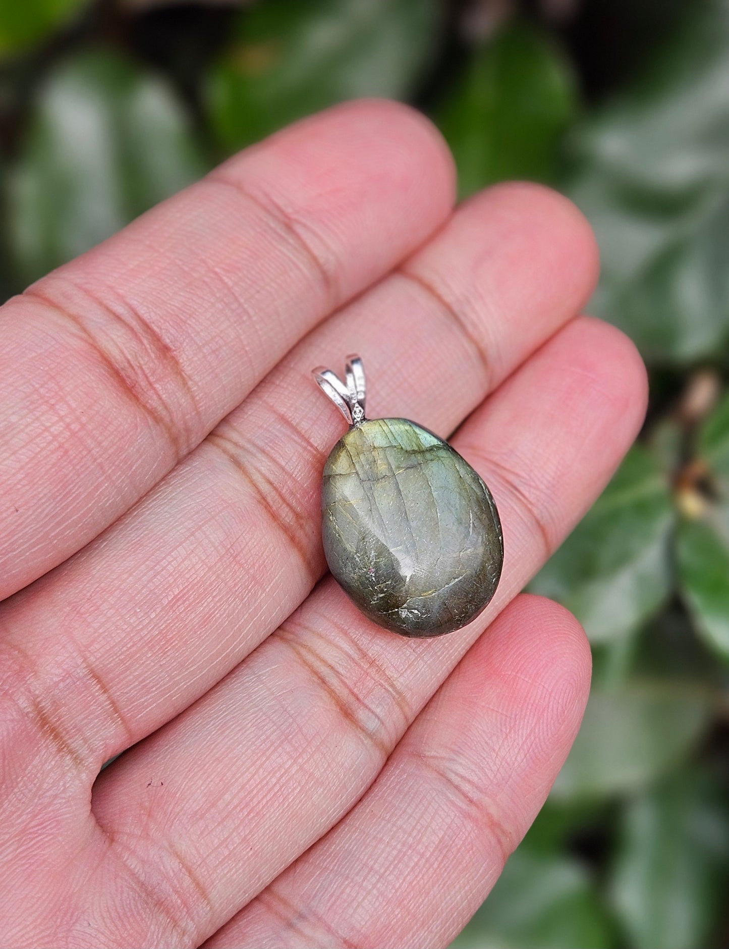 Labradorite Pendant Sanderijn
