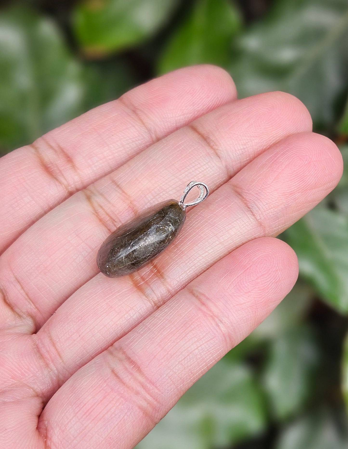 Labradorite Pendant Sanderijn