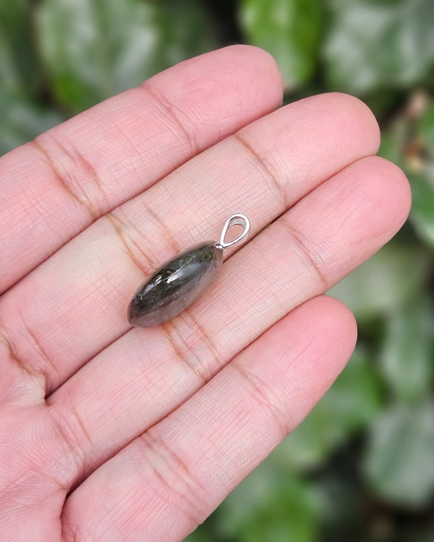 Labradorite Pendant Minthe