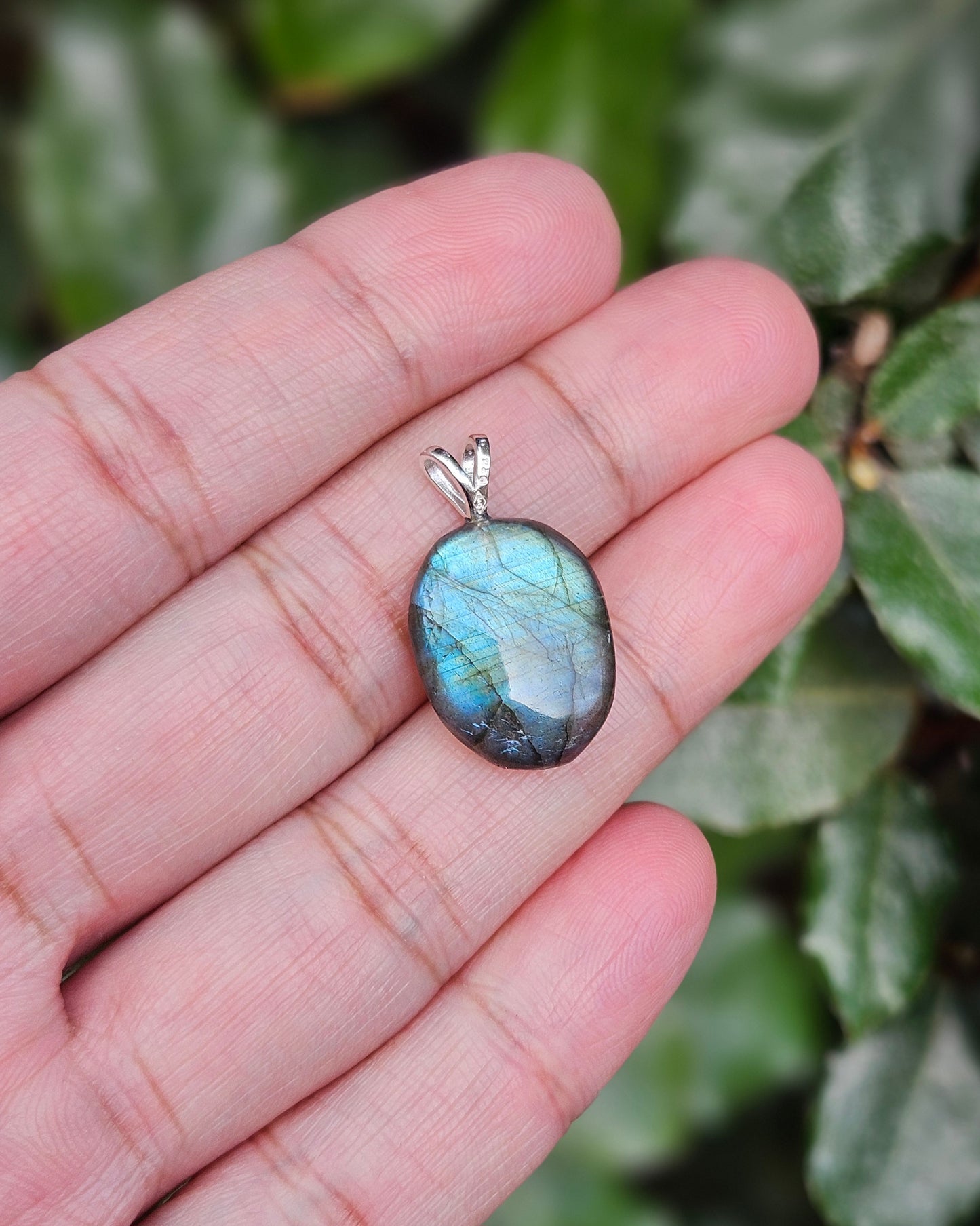 Labradorite Pendant Alexa