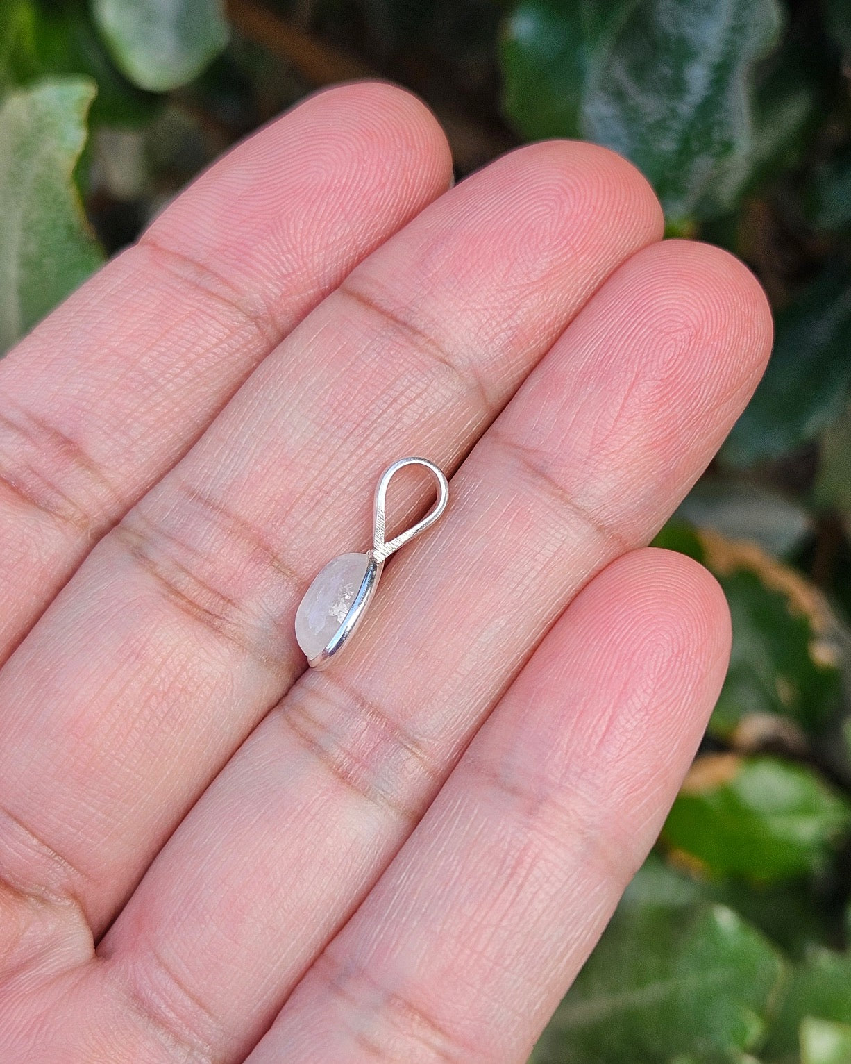Moonstone Pendant Eka