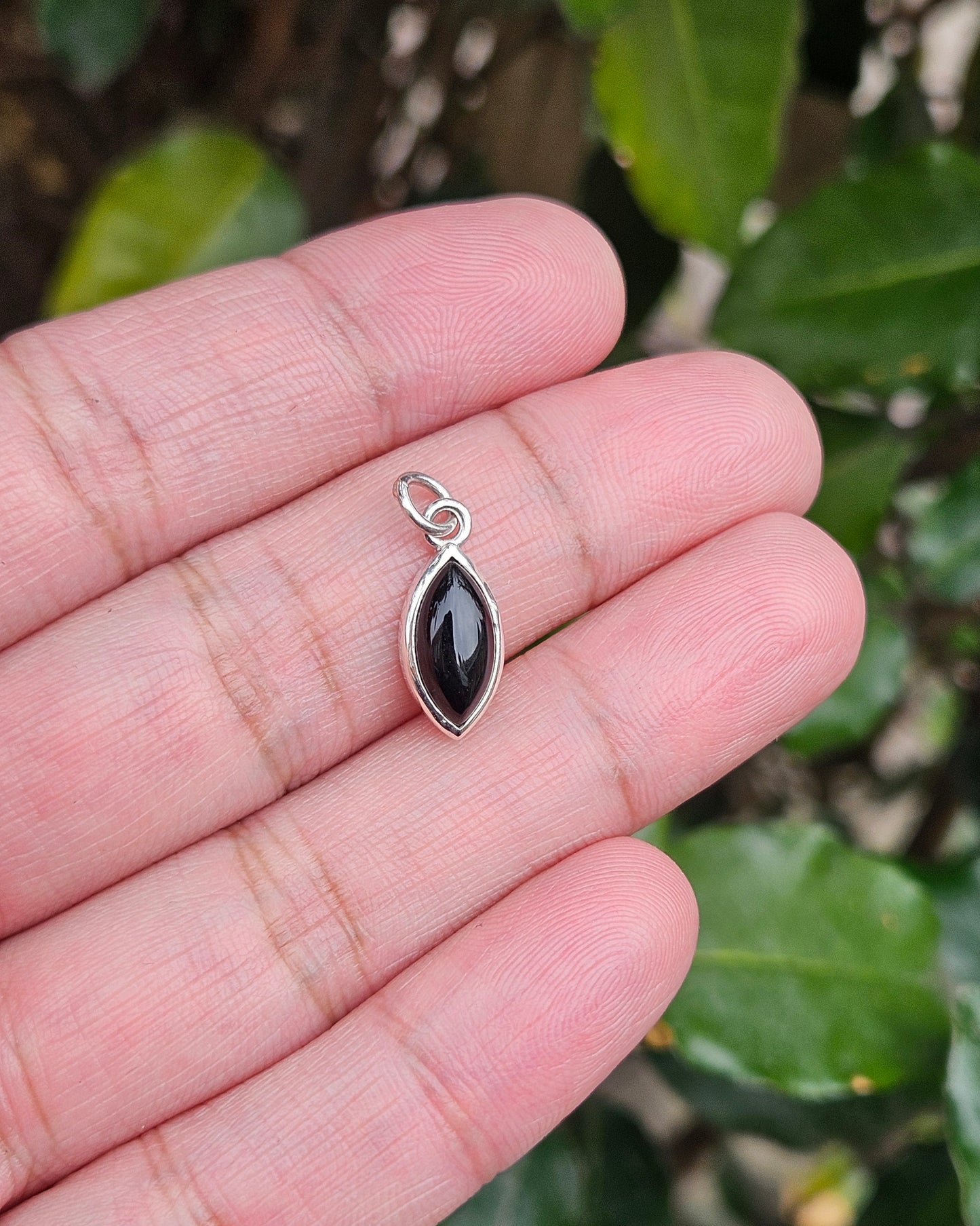 Onyx Pendant Chetal