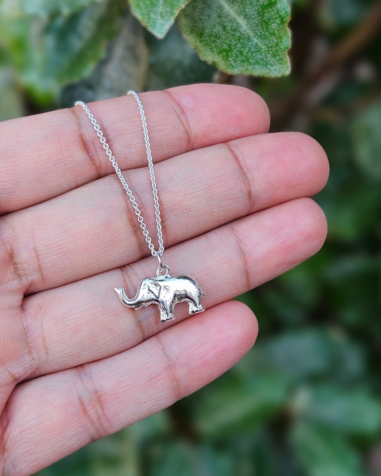 Tijgeroog Olifant Krachtdier Hanger - Totemdier Spirit Animal Ketting Tijgeroog Olifant Krachtdier Hanger - Totemdier Spirit Animal Ketting