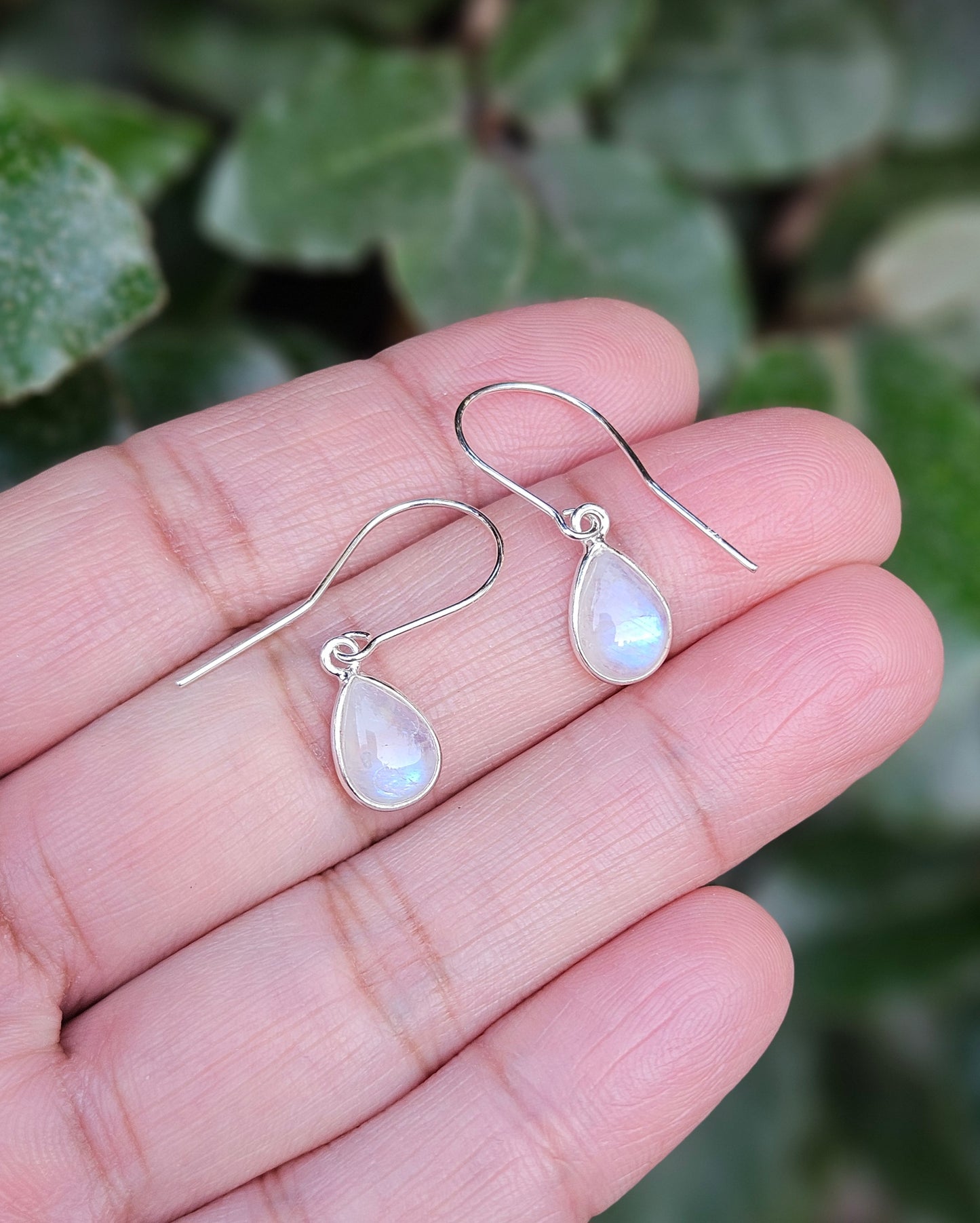 Moonstone Earrings Mani