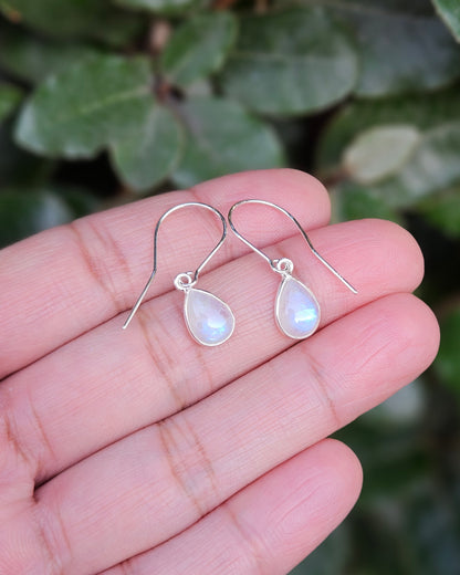 Moonstone Earrings Mani