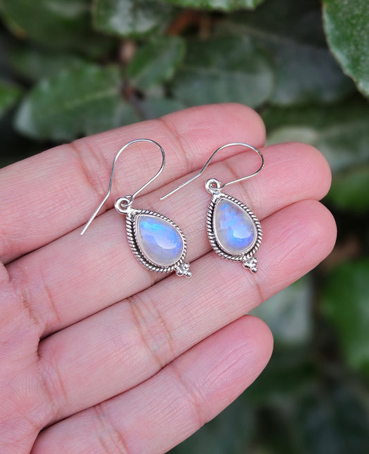 Moonstone Earrings Moanne