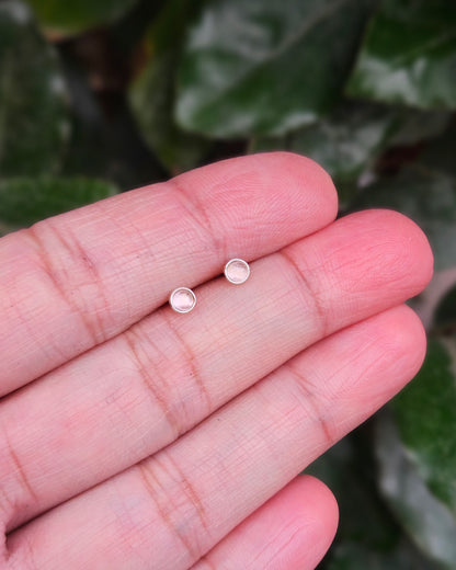 Rozekwarts Oorknoppen Amori