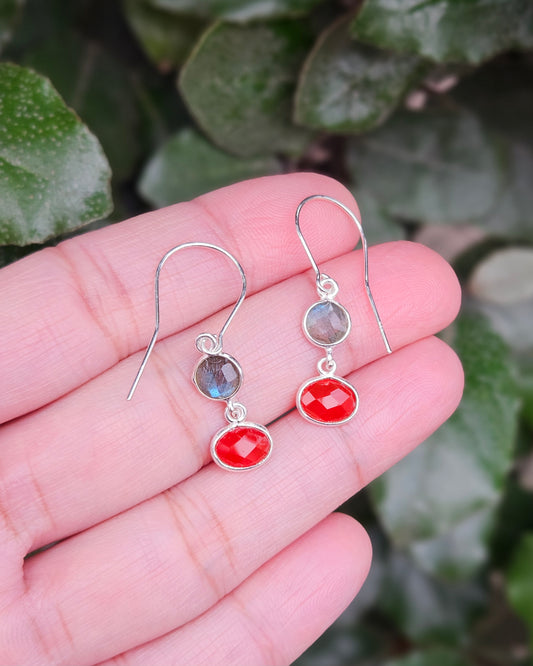 Labradoriet en Carneool Oorhangers Safira