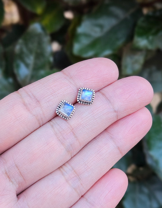 Maansteen Oorknoppen Zireya