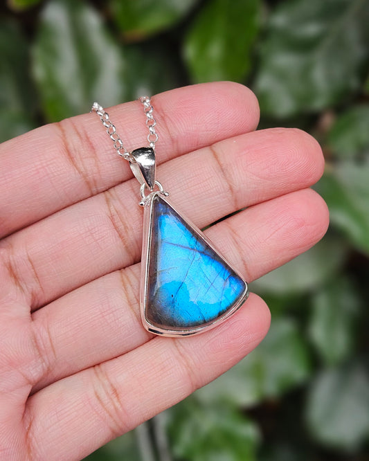 Labradorite Necklace Afia