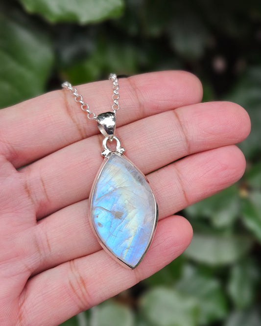 Moonstone Necklace Anju