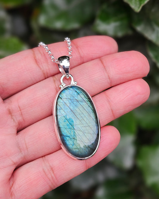 Labradorite Necklace Gyoku