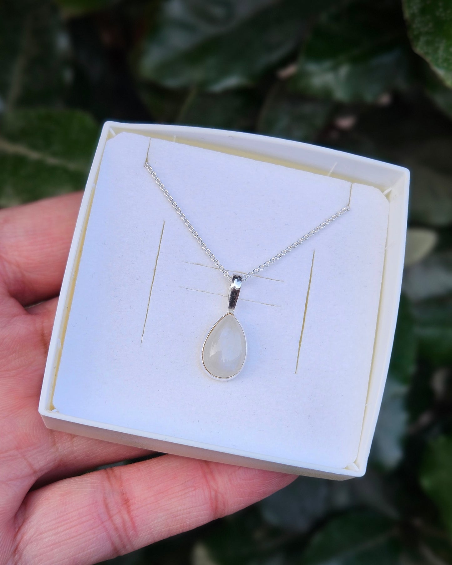 Moonstone Necklace Silene