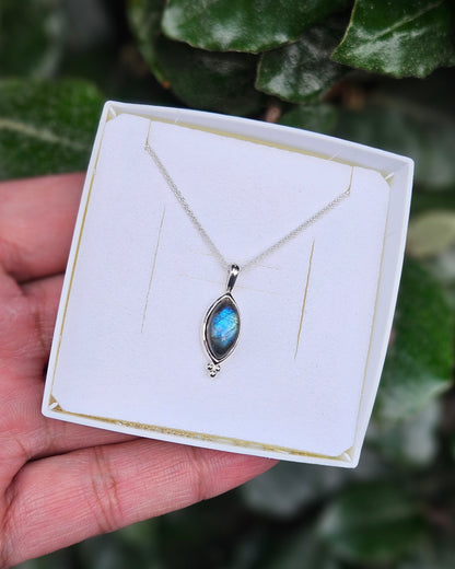 Labradoriet Ketting Mlinzi