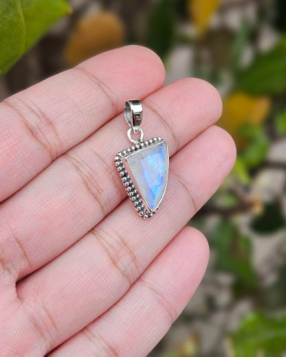 Moonstone Pendant Infinity