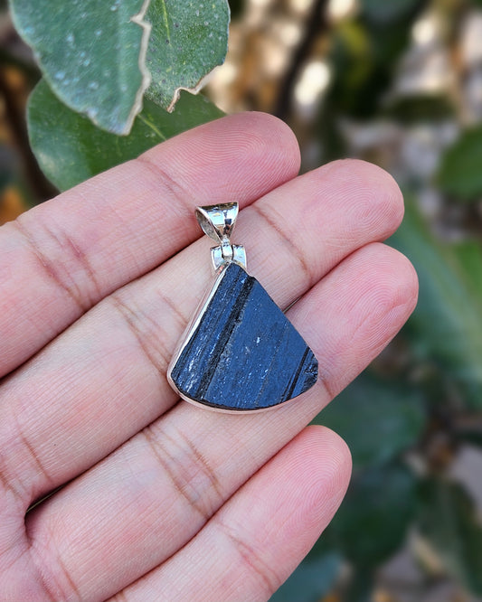 Black Tourmaline Pendant Vulcanus