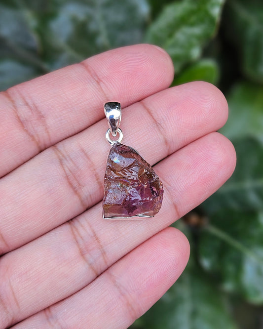 Ruwe Ametrine Hanger Dualité