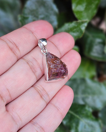 Ruwe Ametrine Hanger Dualité