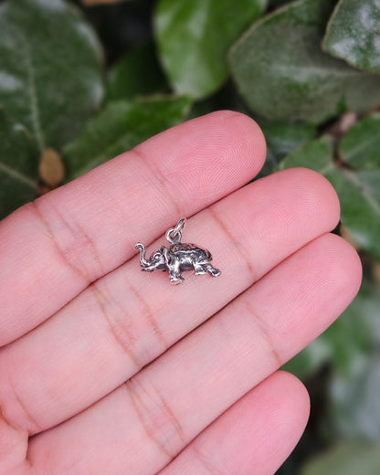 Olifant Hanger Yindi