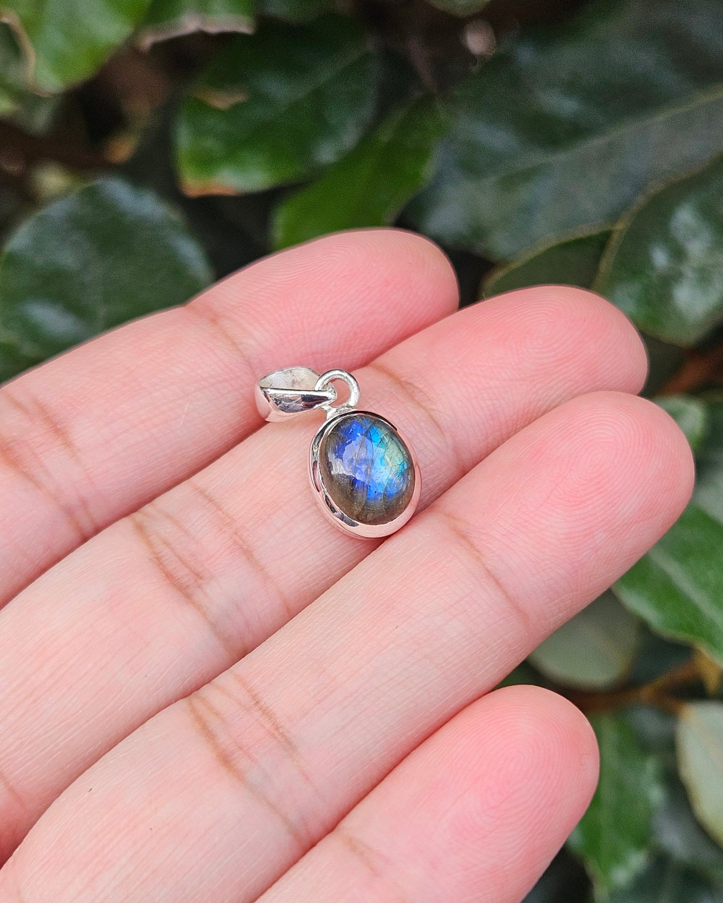 Labradorite Pendant Serapis