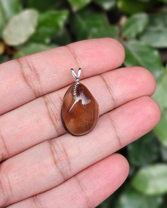 Freeform Smoky Quartz Pendant Dayo