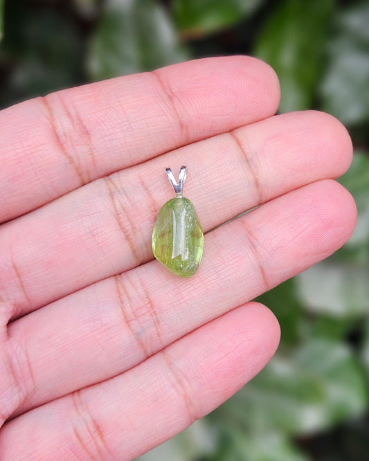 Peridot Pendant Ebba