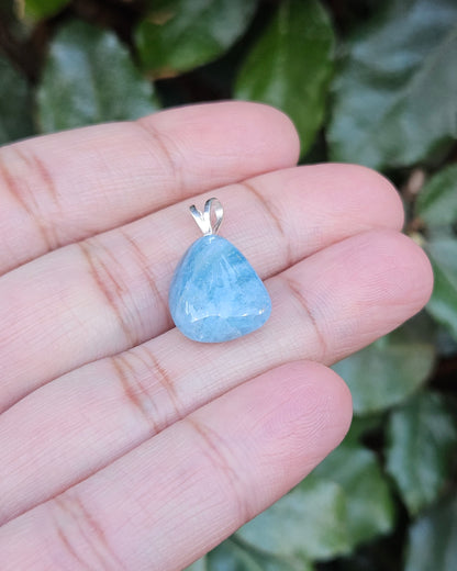 Freeform Aquamarine Pendant Noe