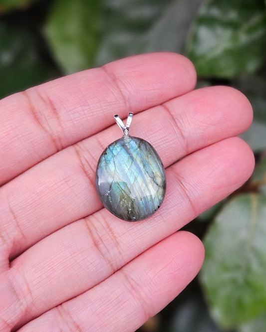 Labradorite Pendant Dieke
