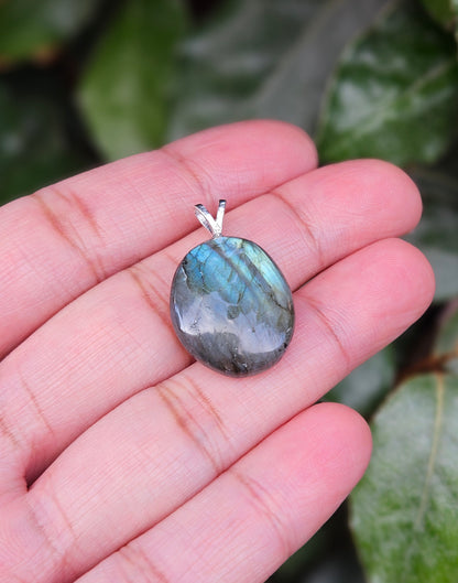 Labradorite Pendant Dieke