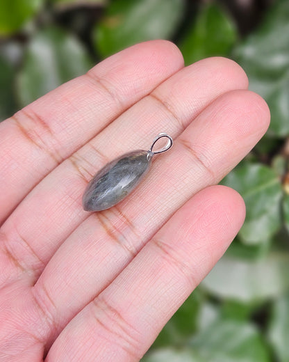 Labradorite Pendant Minna