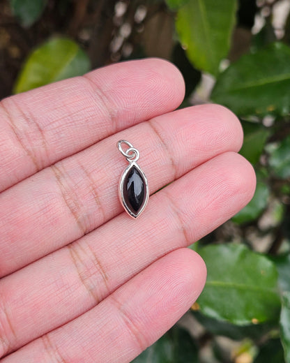 Onyx Pendant Chetal