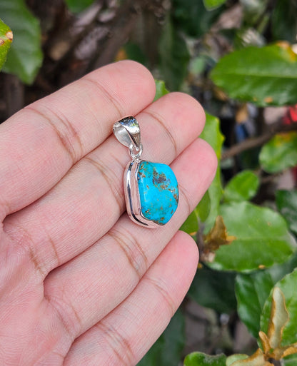 Turquoise Pendant Arundi