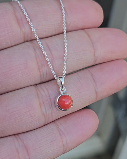 Coral Pendant Fortuna