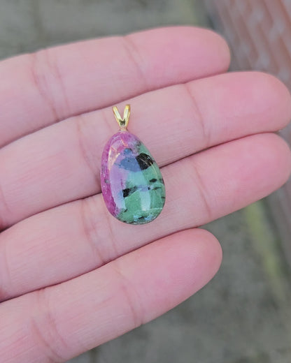 Ruby In Zoisite Pendant Moyo